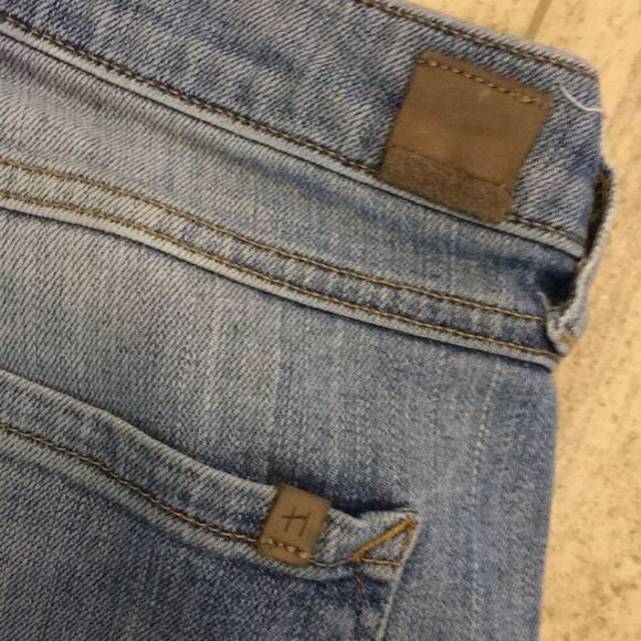 Hidden Jeans Distressed Shorts 30 - Picture 3 of 13